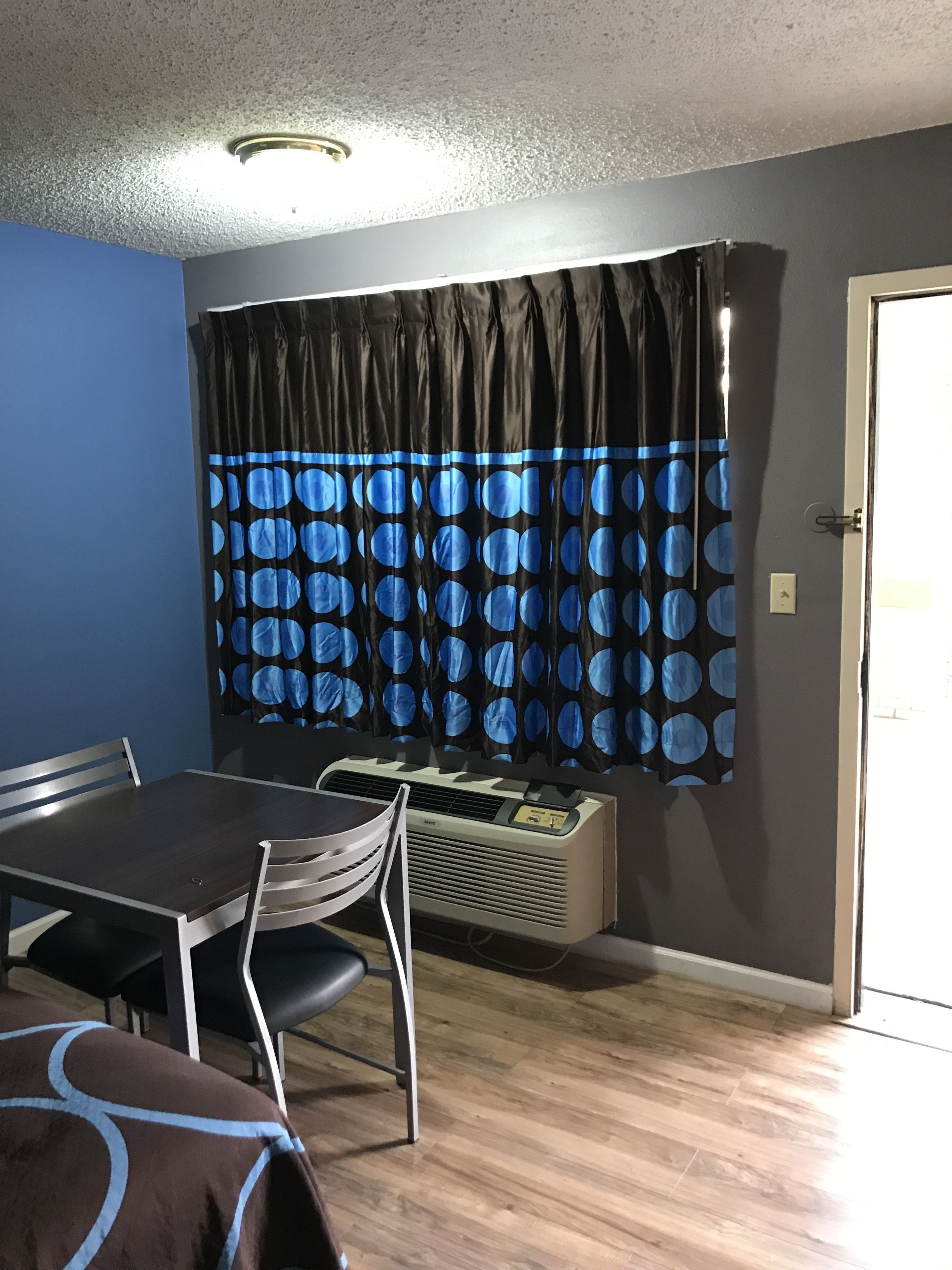 Foto - Super 8 by Wyndham Slidell