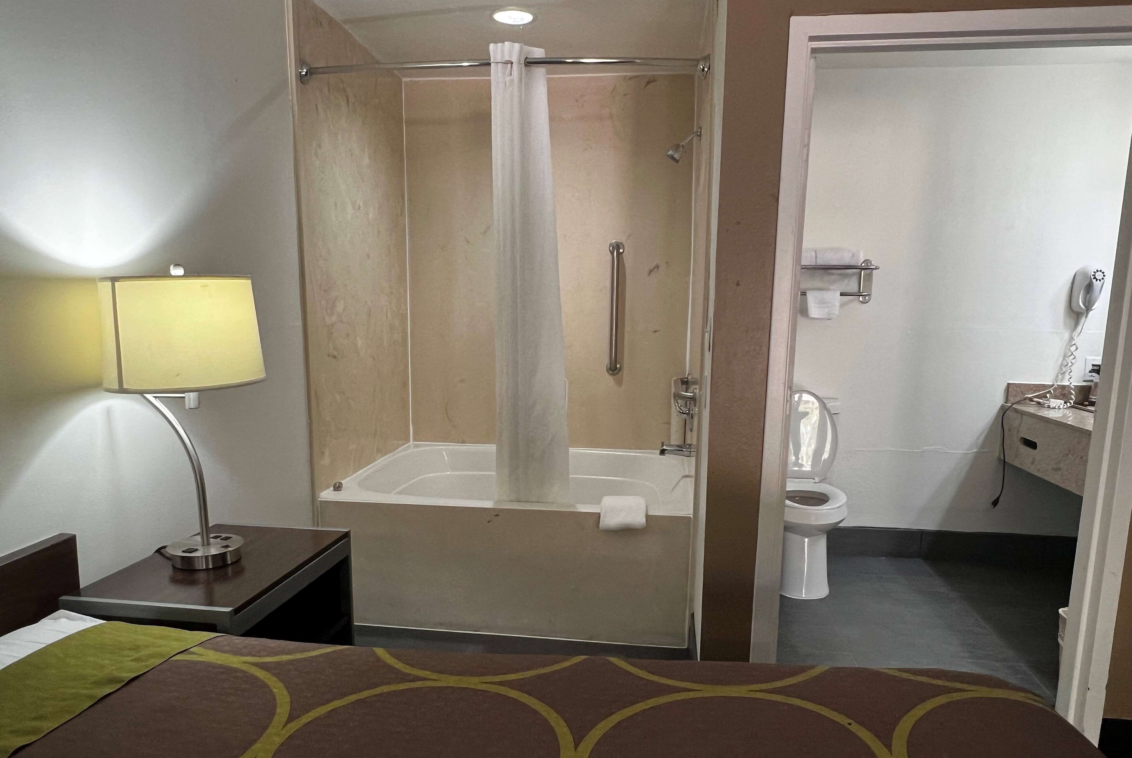 Foto - Super 8 by Wyndham Slidell