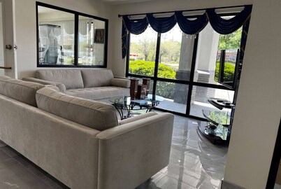 Super 8 by Wyndham Slidell