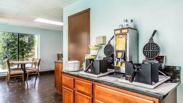 Free daily continental breakfast