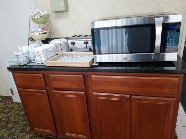 Petit déjeuner continental compris tous les jours