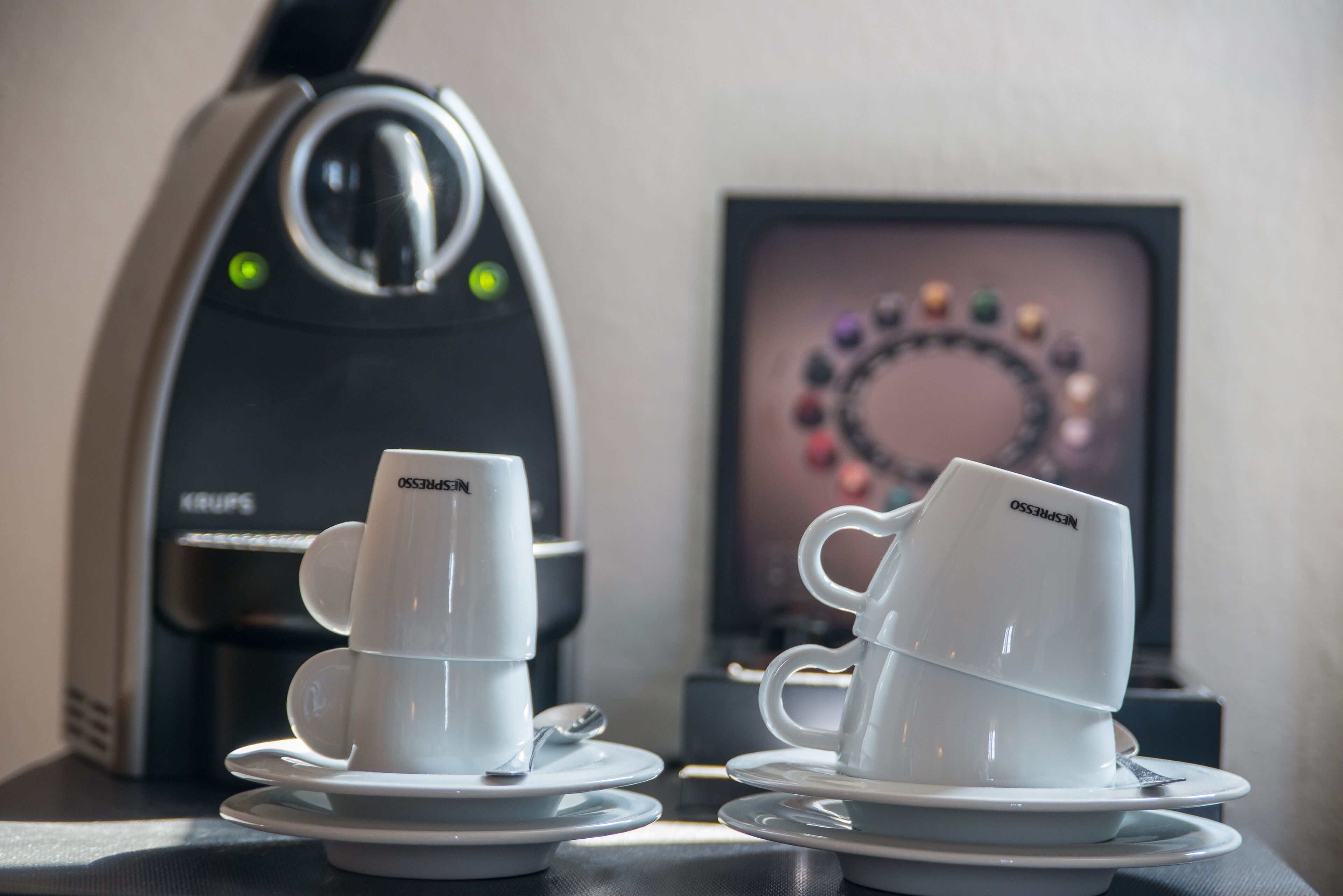 premium bedding, minibar, in-room safe, laptop workspace