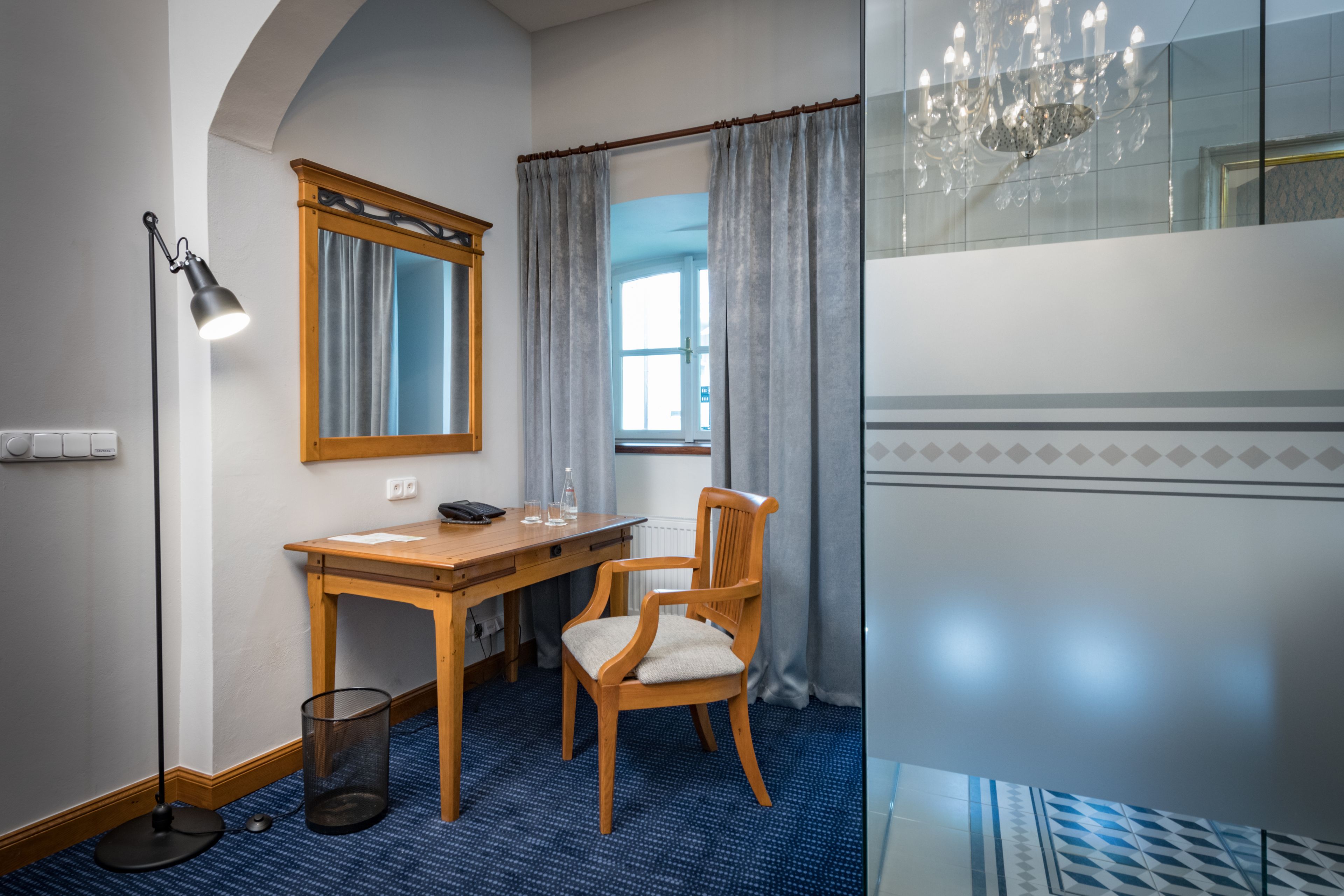 standard double room, 1 bedroom | premium bedding, minibar, in-room safe, laptop workspace