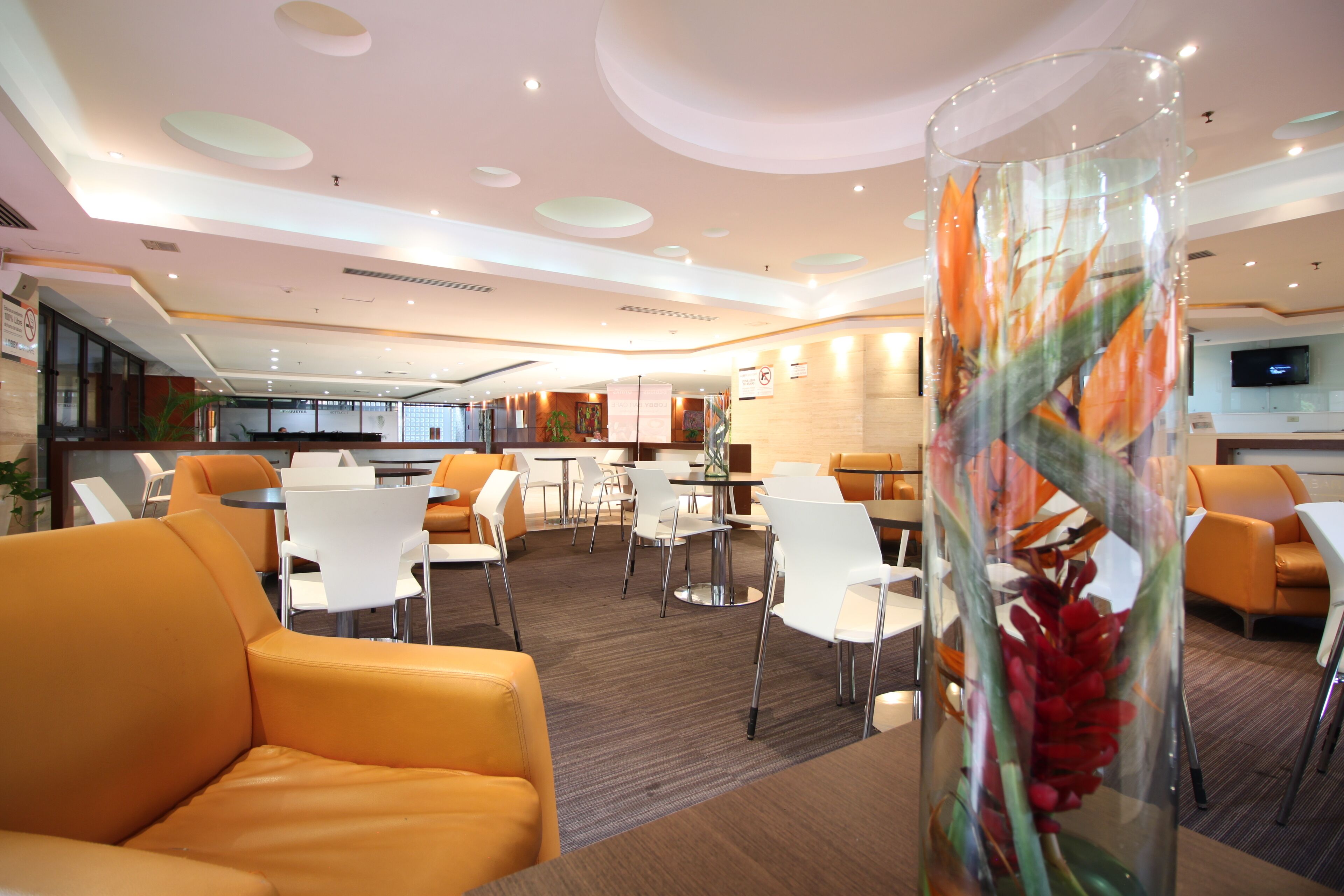 Bar lounge