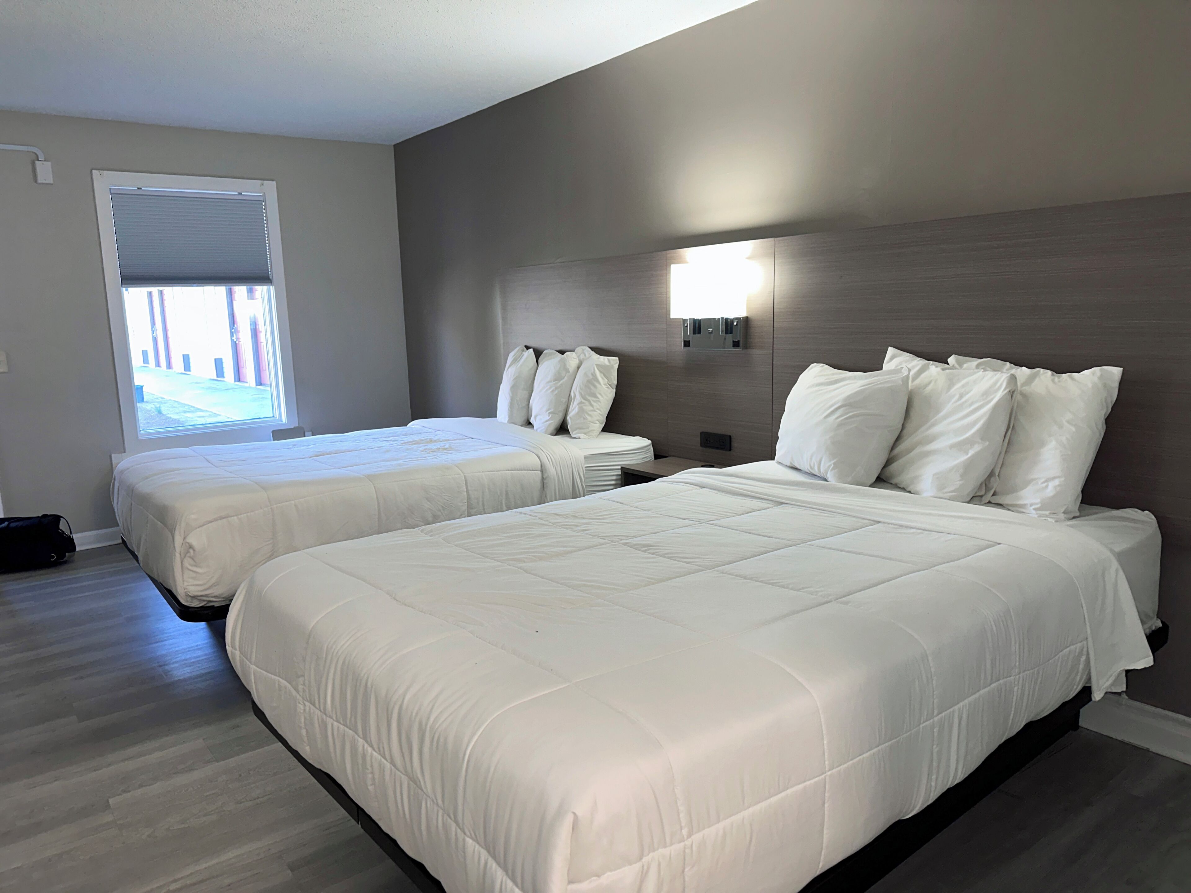 Premium bedding, bed sheets