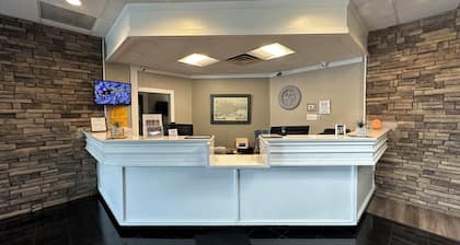 Whaler Inn and Suites