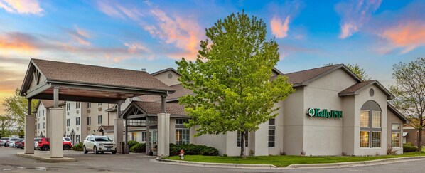Front of property - Kelly Inn Billings Montana (Billings)