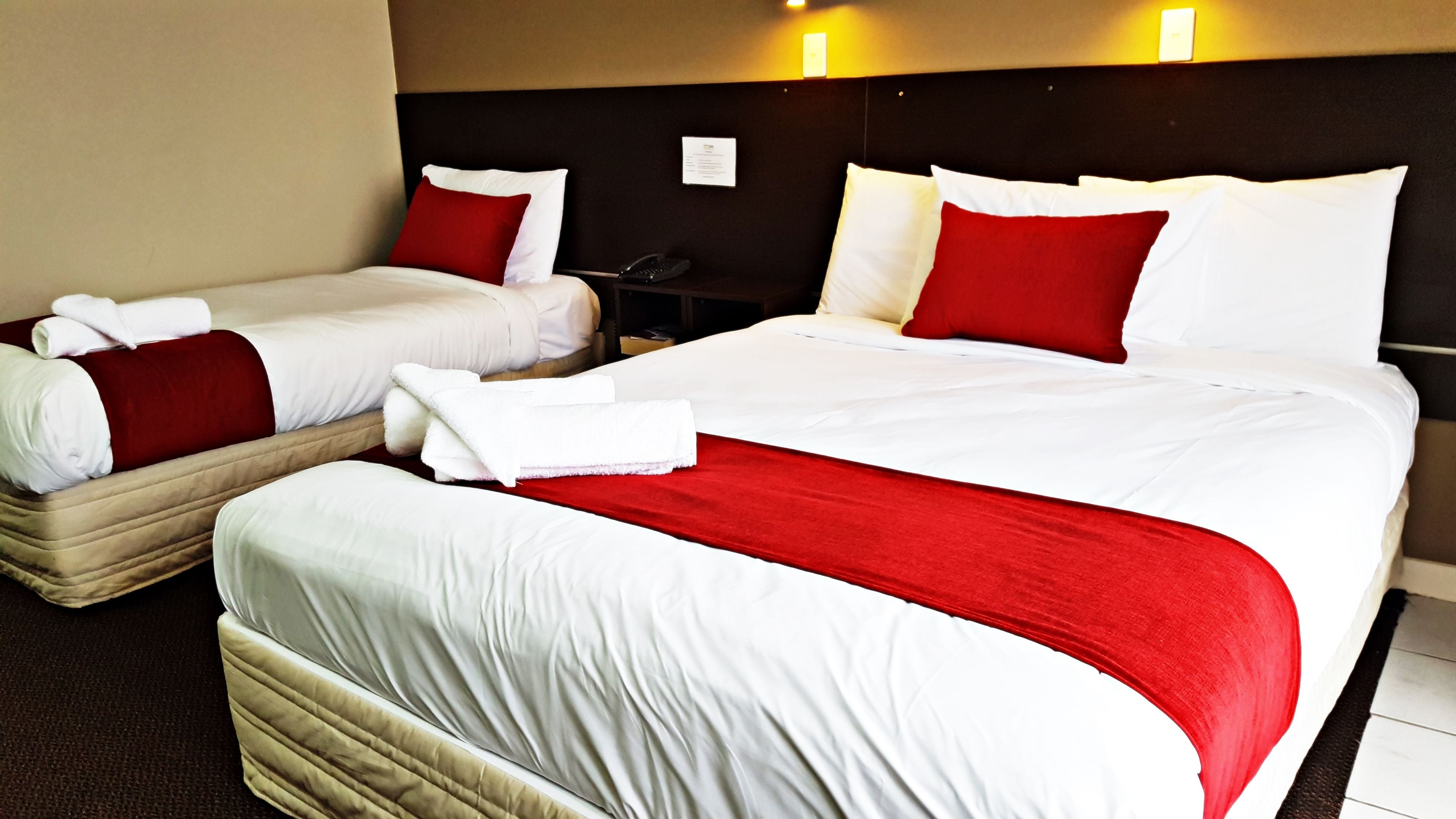 Photo - Auckland Airport Kiwi Hotel