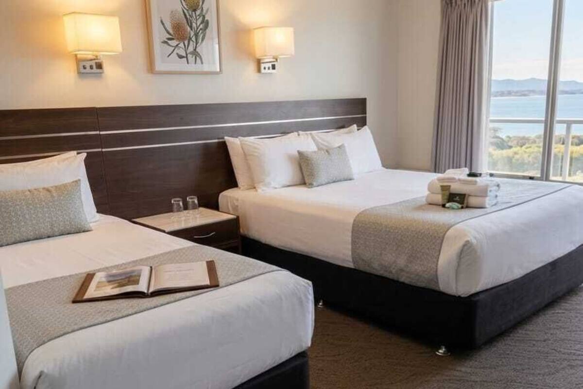 Literie de qualité supérieure, surmatelas, bureau