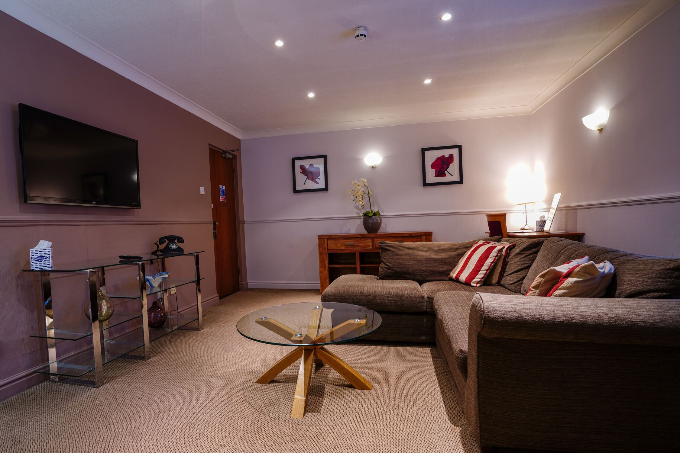 Photo - Gomersal Park Hotel