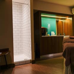 Ruang perawatan pasangan, sauna, hot tub, ruang uap, dan perawatan tubuh
