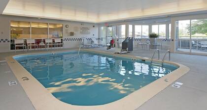 Fairfield Inn & Suites Bloomington