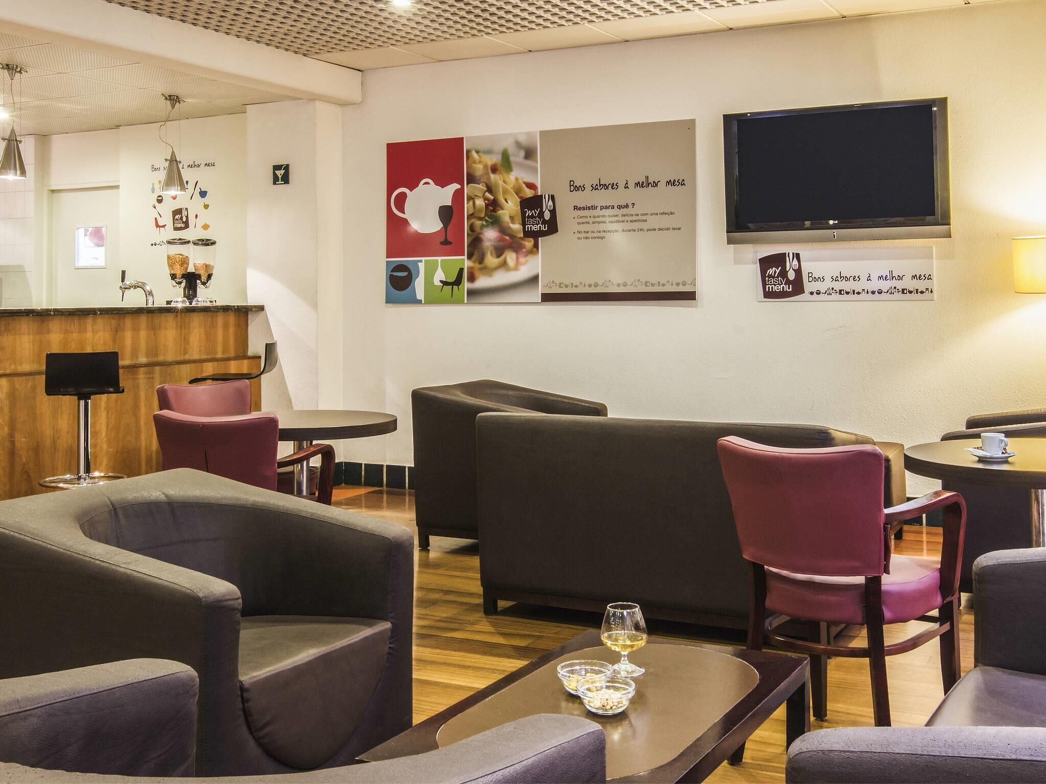 Bar (a l'allotjament)