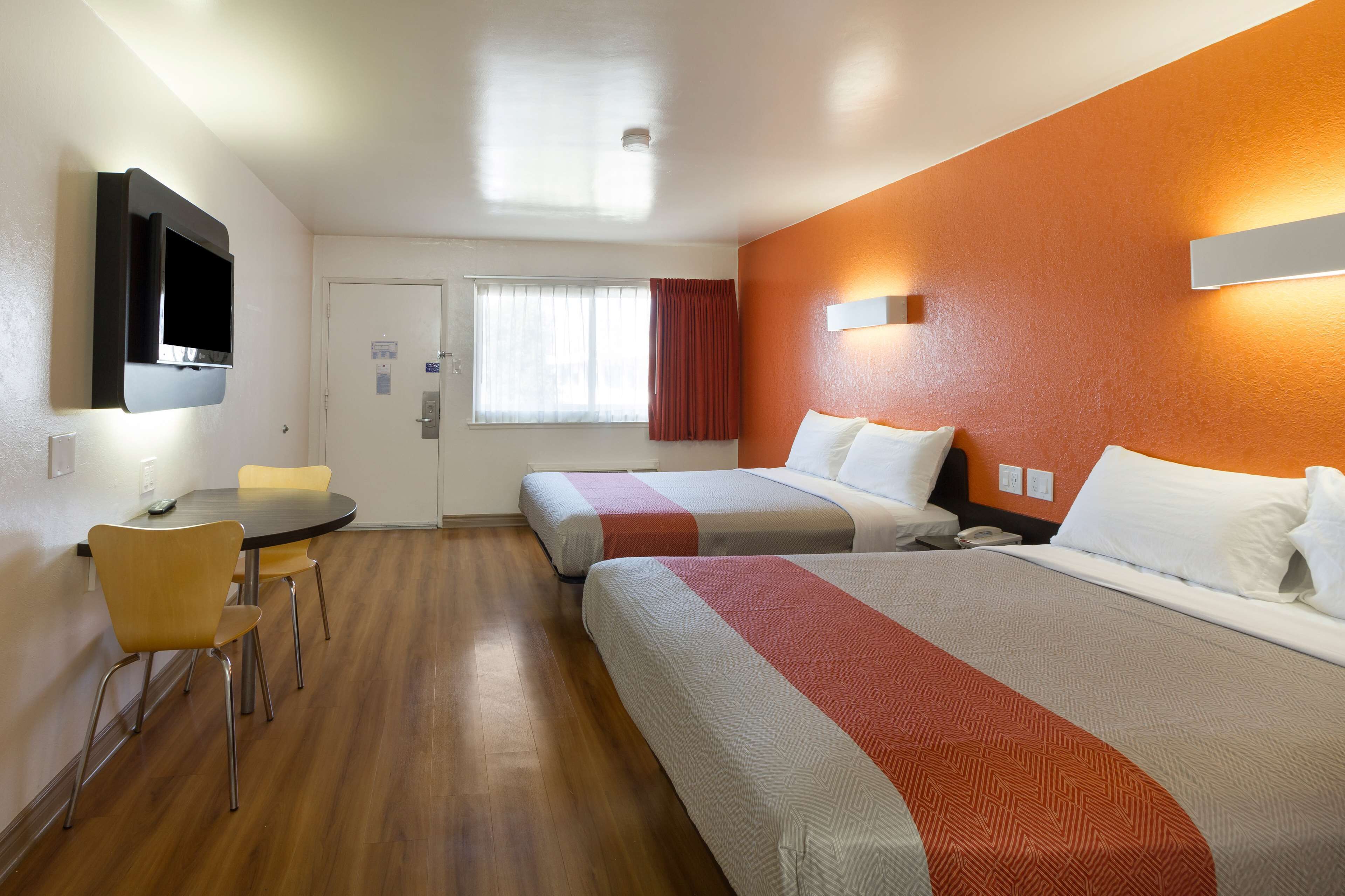 In-room safe, blackout drapes, alarm clocks, bed sheets