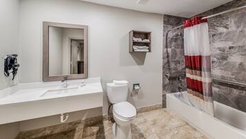 Gratis toiletartikelen, handdoeken, zeep, shampoo