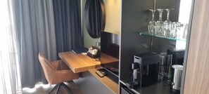 Desk, laptop workspace, iron/ironing board, free WiFi