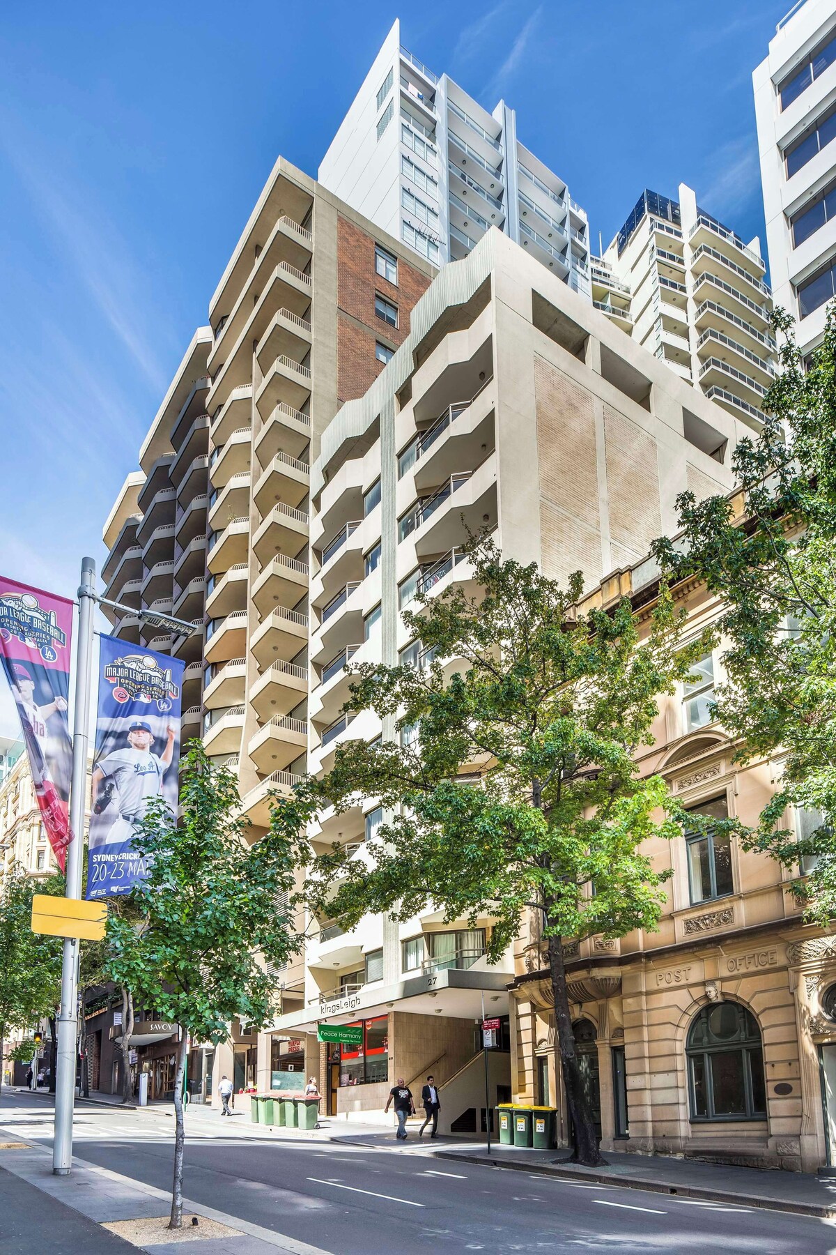 Metro Apartments on King Street