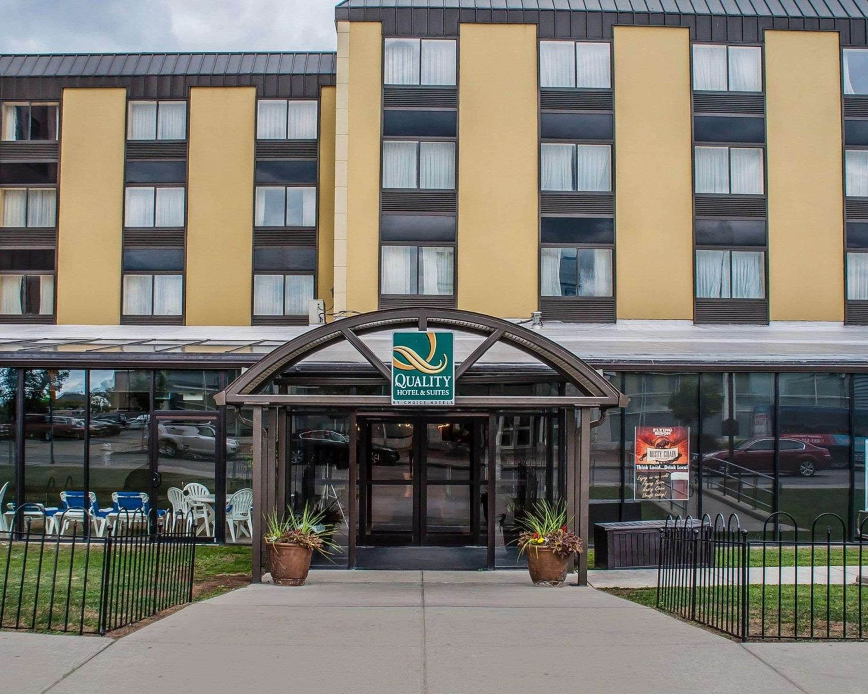 Photo - Quality Hotel & Suites At The Falls