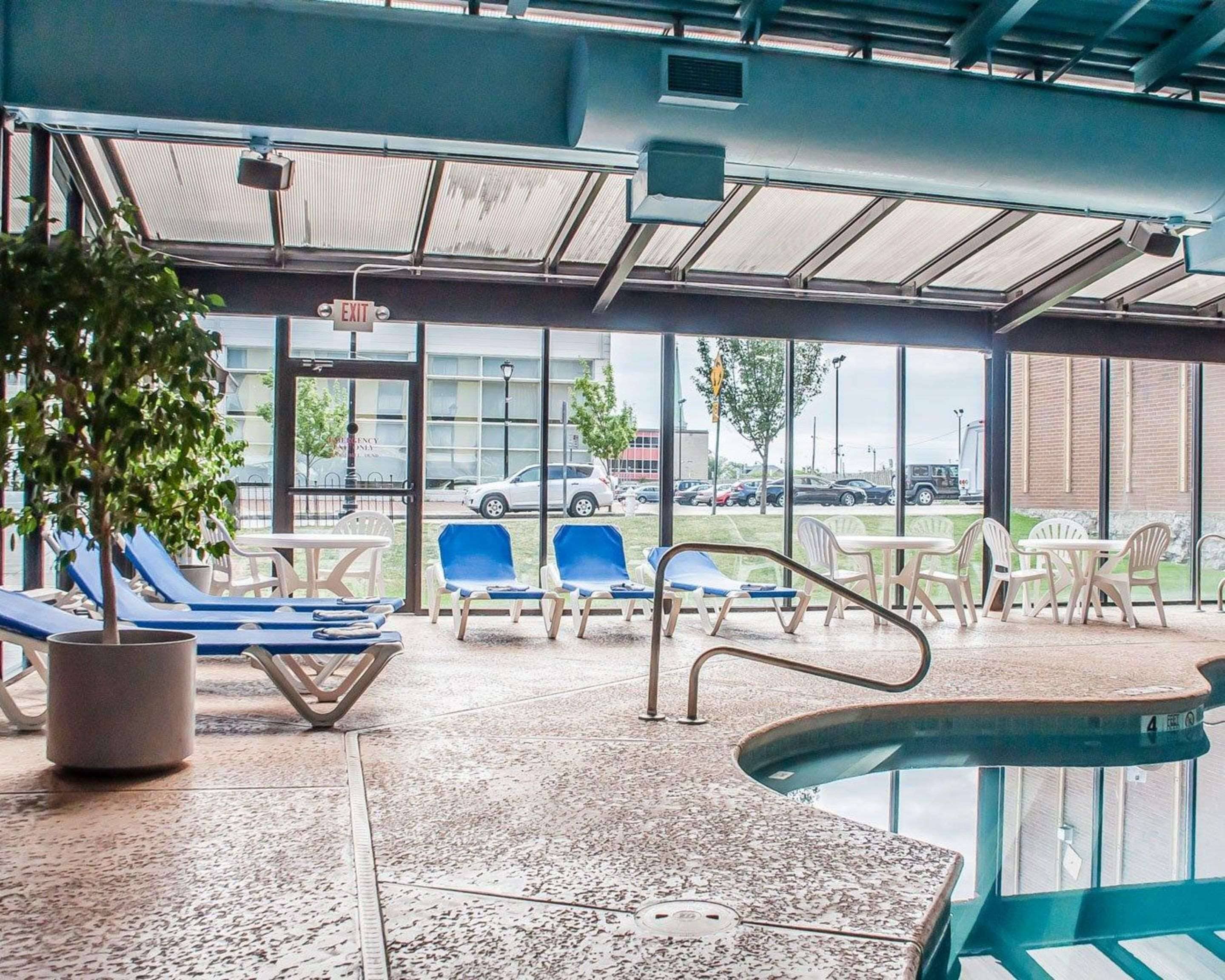 Photo - Quality Hotel & Suites At The Falls