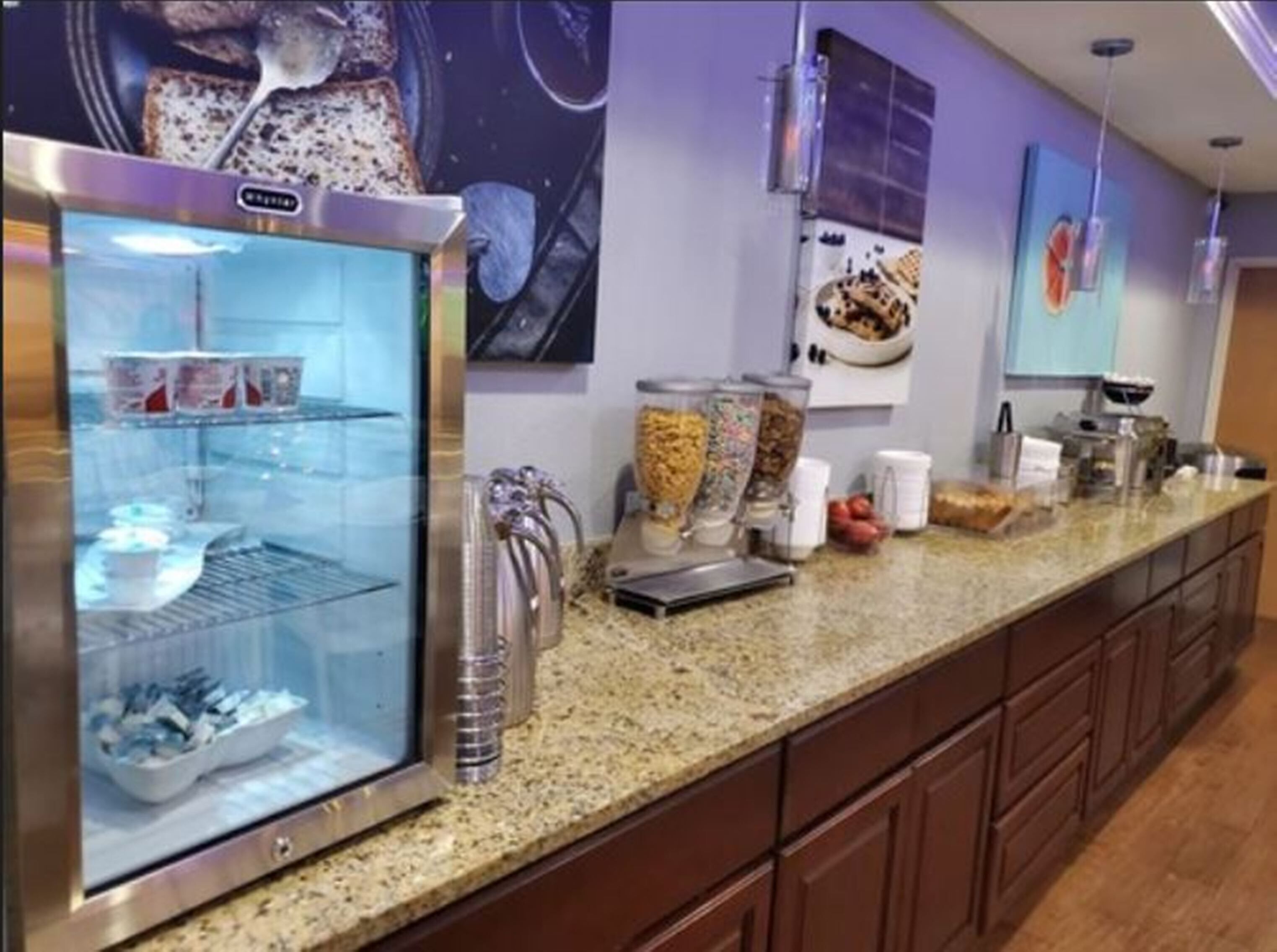 free daily self-service breakfast