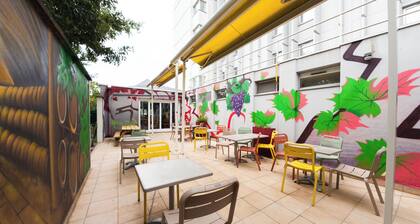 ibis Lyon Est Bron