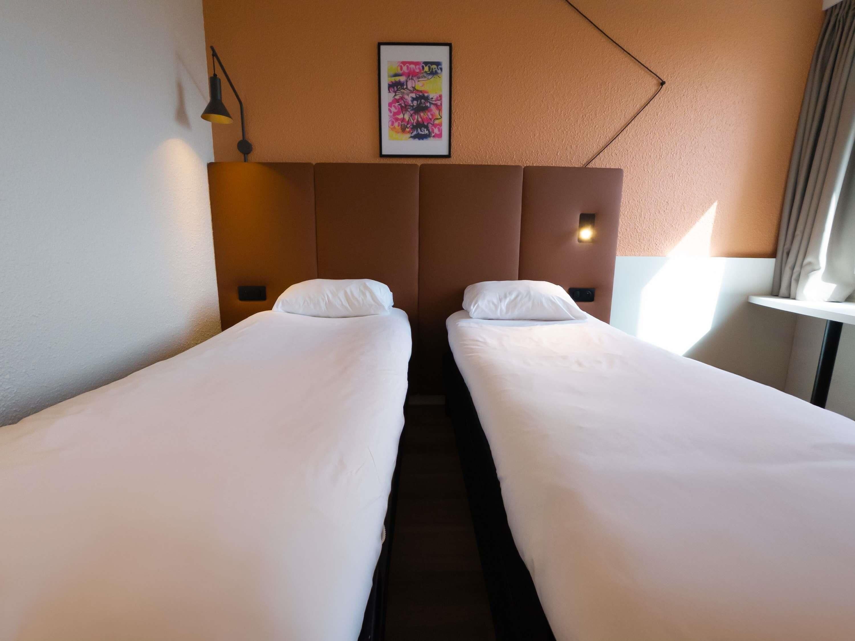 Standard Room, 2 Single Beds