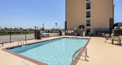 Best Western Plus Jonesboro Inn and Suites