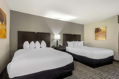 Best Western Plus Jonesboro Inn and Suites