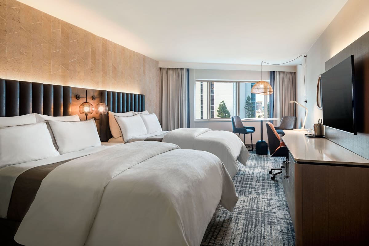 1 bedroom, premium bedding, pillow-top beds, in-room safe