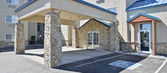 Yellowstone Westgate Hotel
