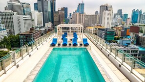 야외 수영장, 일광욕 의자