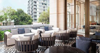 Radisson Hotel Chateau de Bangkok