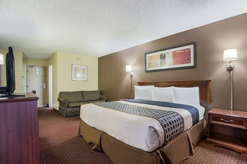 Americas Best Value Inn Tulsa at I-44