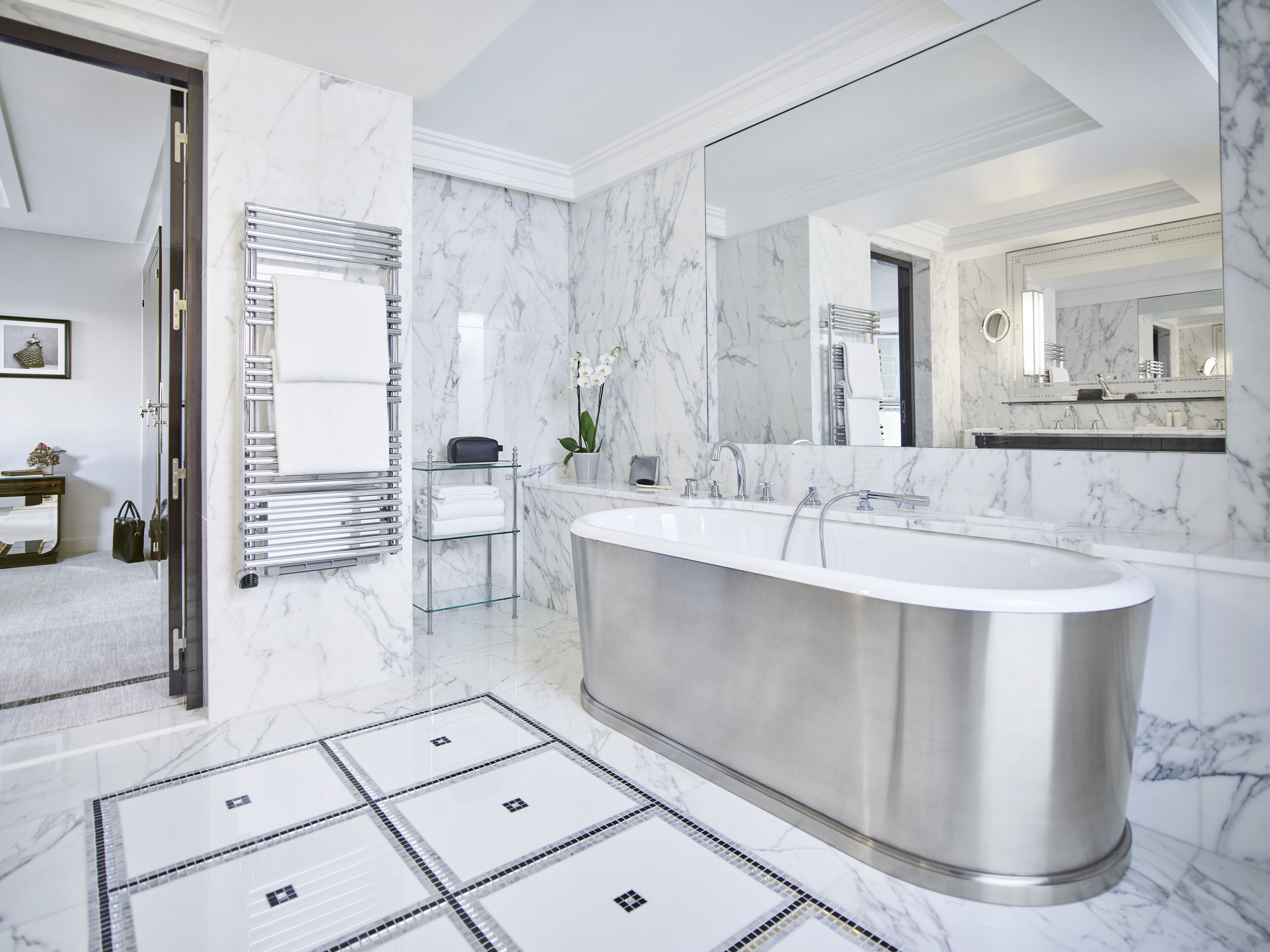 Photo - Hôtel Plaza Athénée - Dorchester Collection