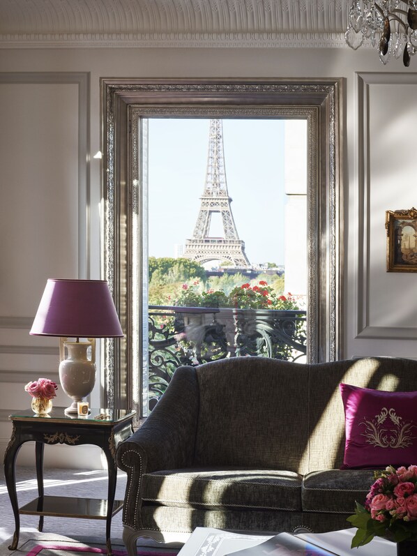 Suite Eiffel | 객실에서 보이는 전망