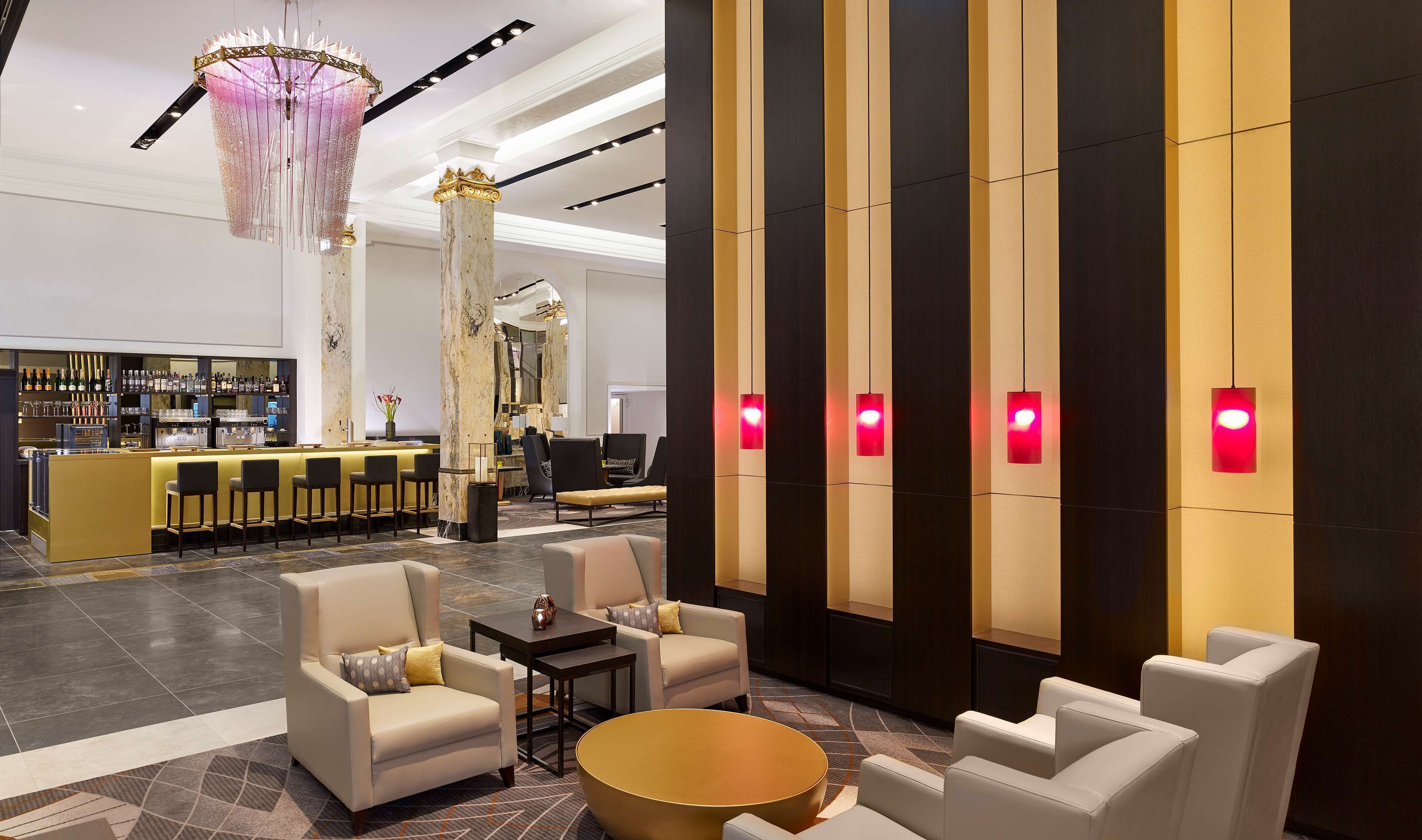 Photo - Reichshof Hotel Hamburg