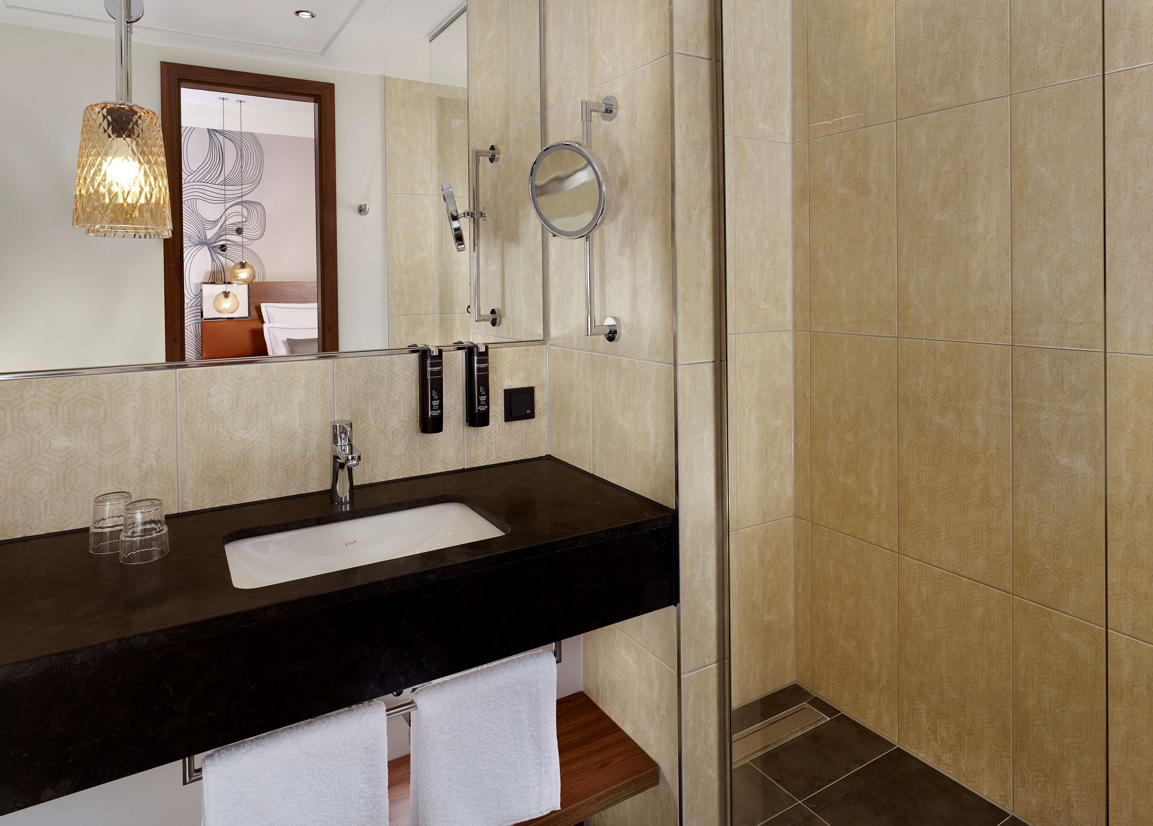 Photo - Reichshof Hotel Hamburg