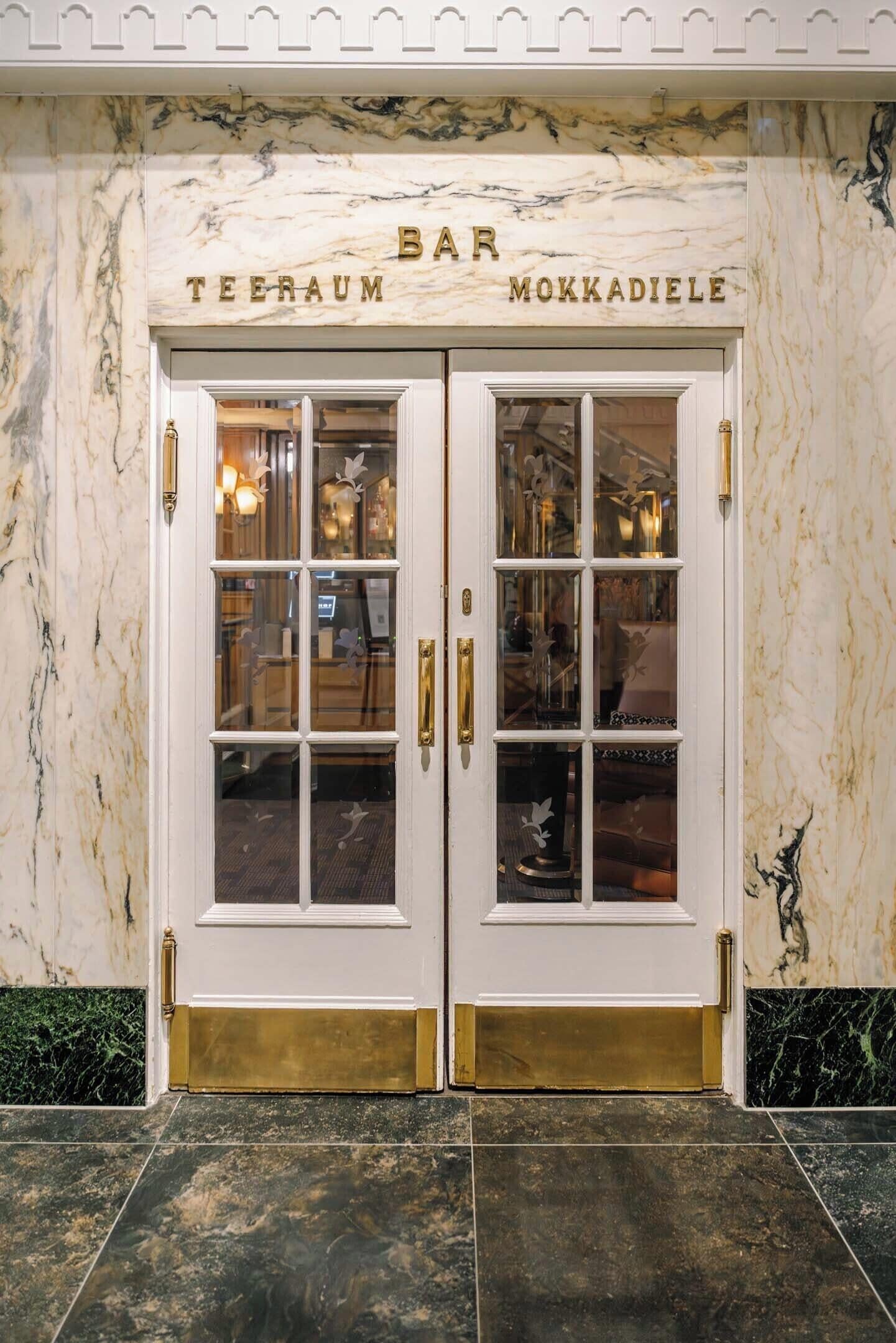 Bar (en el alojamiento)