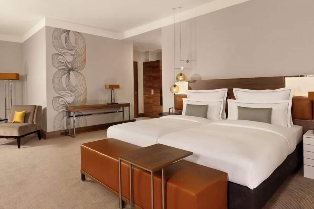 1 habitación, ropa de cama hipoalergénica y colchones Tempur-Pedic