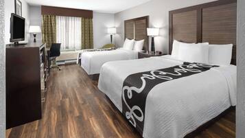 Room, 2 Queen Beds, Non Smoking