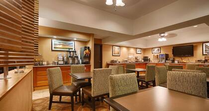 Mishawaka Inn