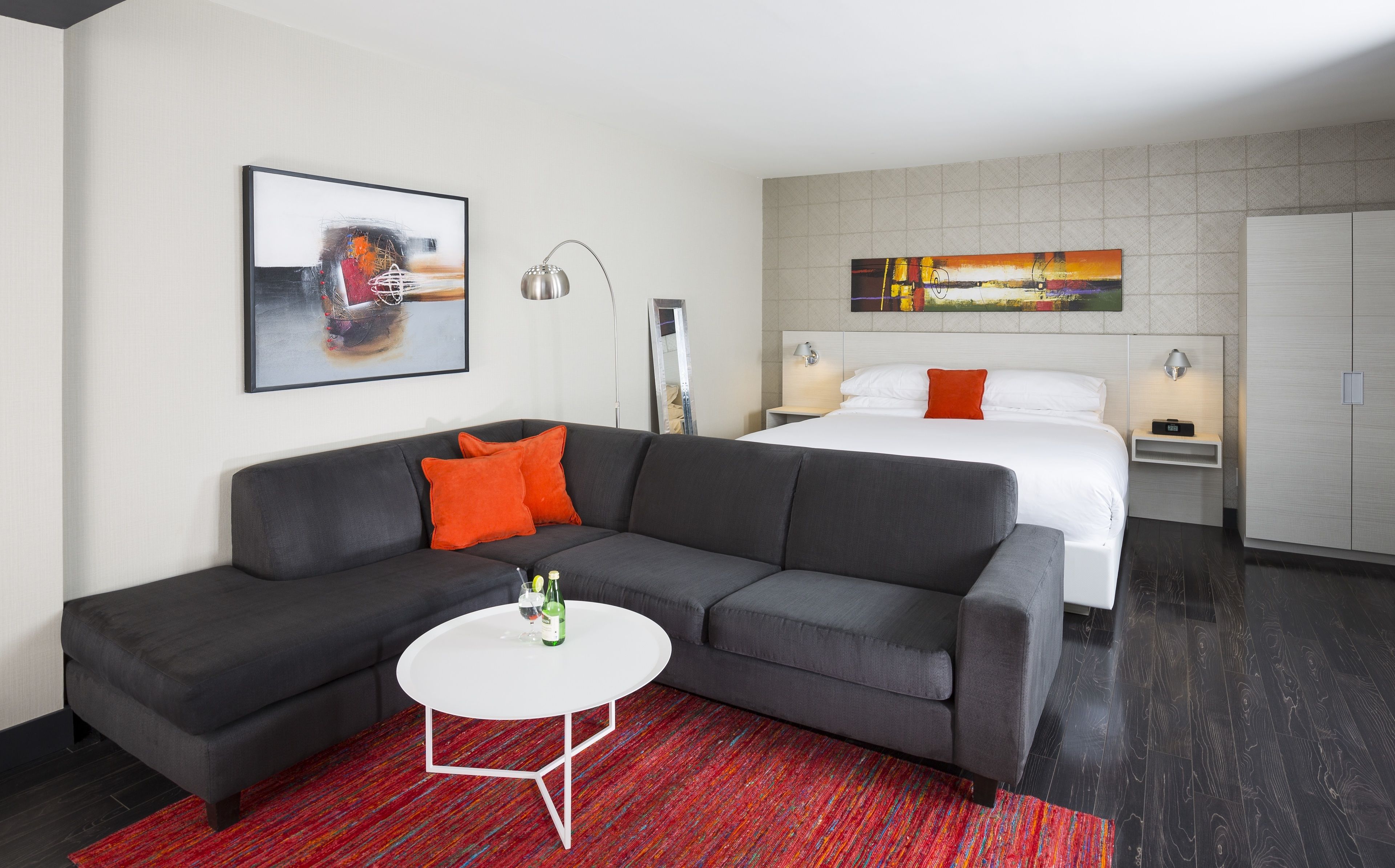 junior suite | egyptian cotton sheets, premium bedding, pillow-top beds, in-room safe