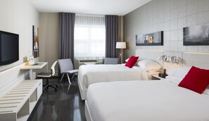 Superior Room, 2 Queen Beds (Sépia Confort Plus) | Egyptian cotton sheets, premium bedding, pillowtop beds, in-room safe - Hotel Sepia (Québec City)