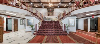 Econo Lodge Truman Inn