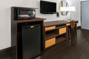 In-room safe, desk, laptop workspace, blackout drapes - Super 8 by Wyndham Austin University/Downtown Area (Austin)