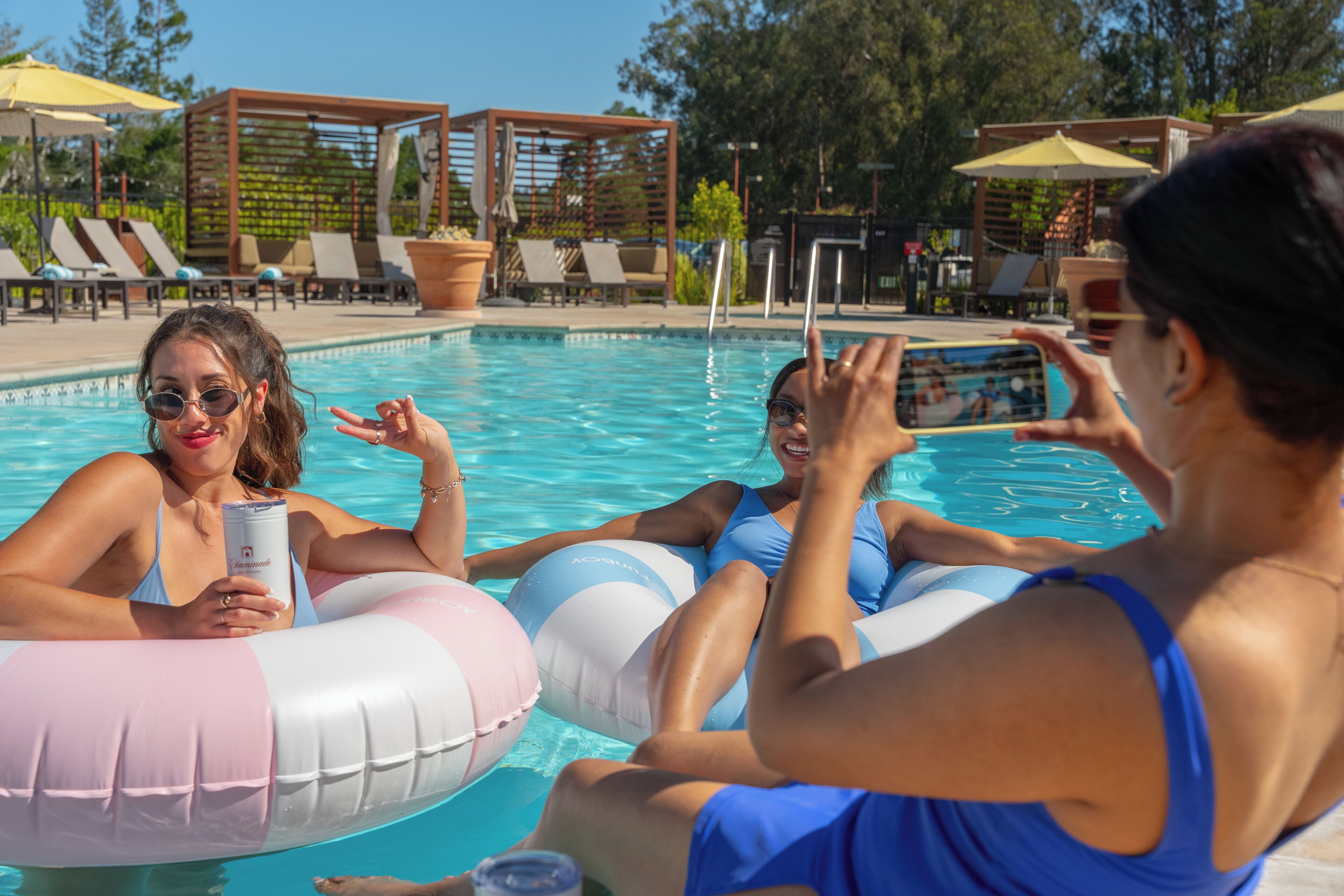 Outdoor pool, open 7:00 AM to 10:00 PM, cabanas (surcharge)