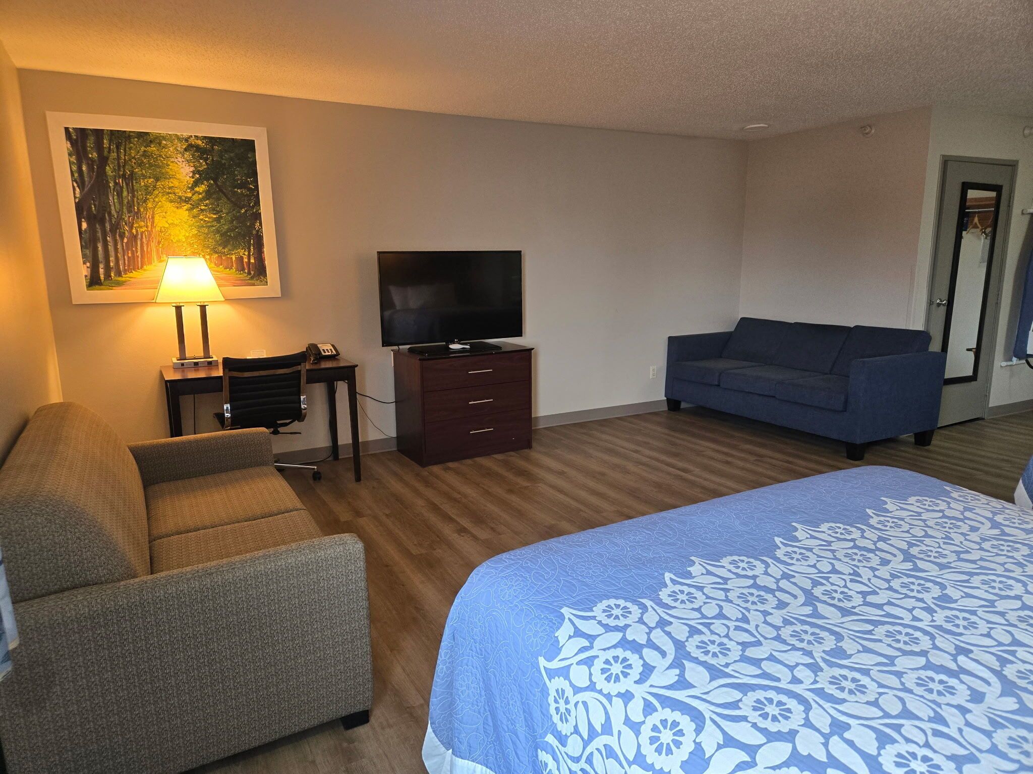 Studio-suite - 2 queensize-senge - ikke-ryger | Skrivebord, strygejern/strygebræt, gratis baby-/barnesenge, gratis Wi-Fi