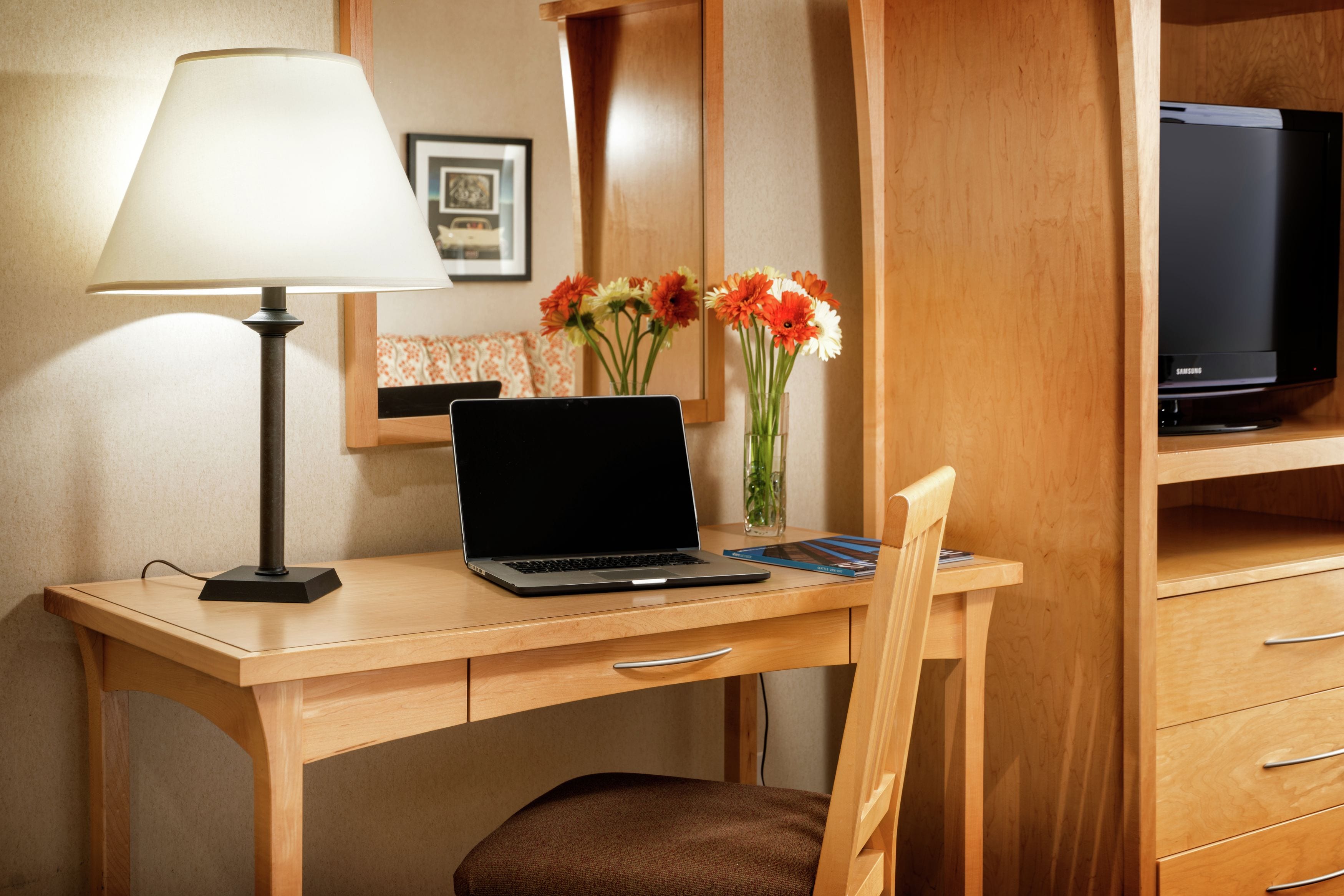 premium bedding, down duvets, pillow-top beds, in-room safe