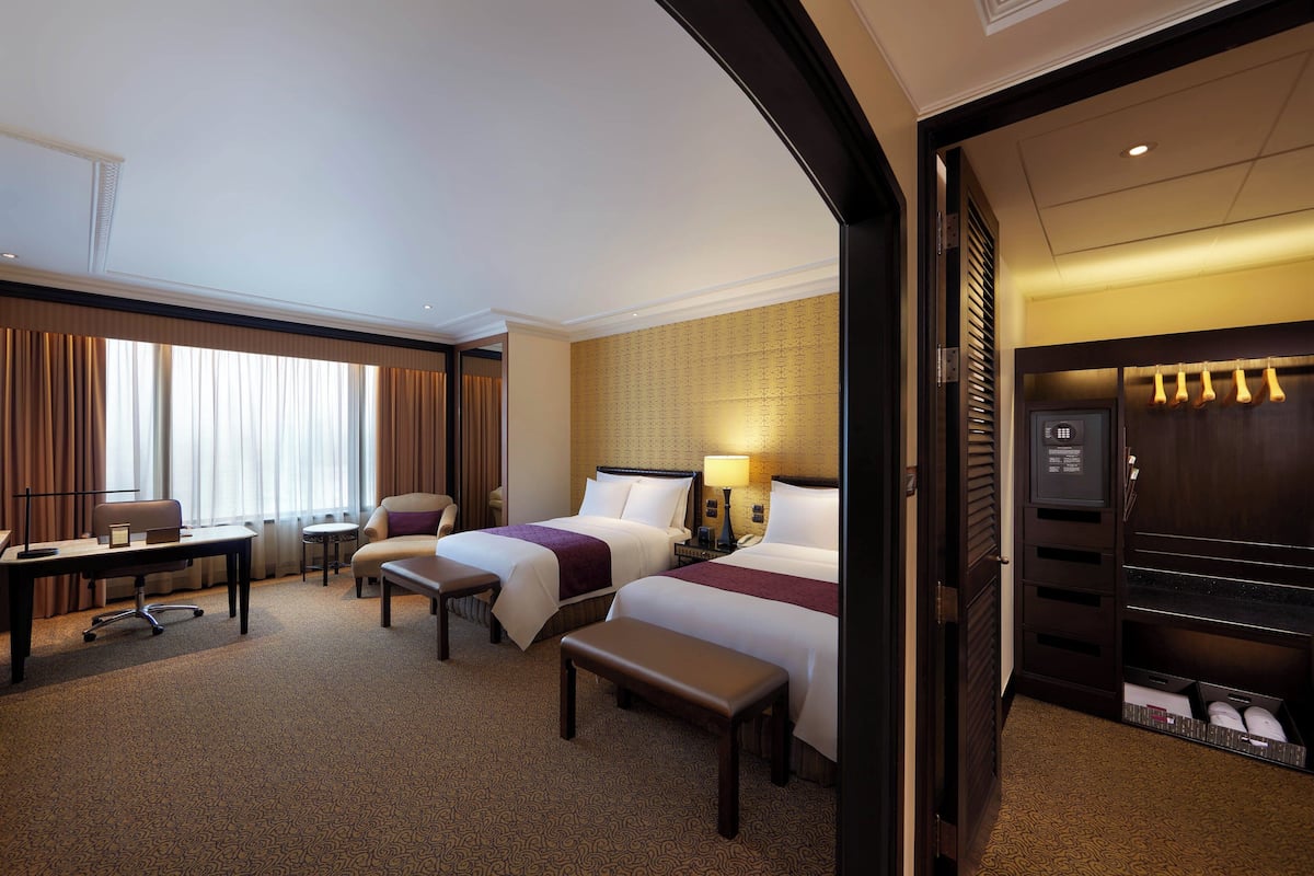 Ropa de cama de alta calidad y minibar