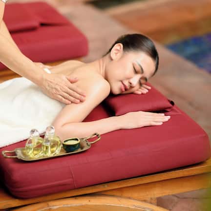 Espace de soins pour les couples, soins corporels, soins d'hydrothérapie